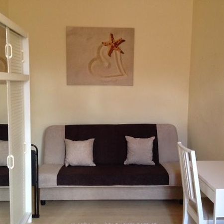 Peterfia Apartman Debrecen Ngoại thất bức ảnh